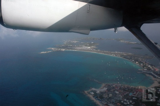 Saba - letiště SXM ze vzduchu